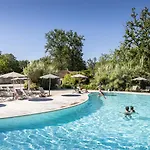 Huttopia De L'uby - Gers Camping Cazaubon