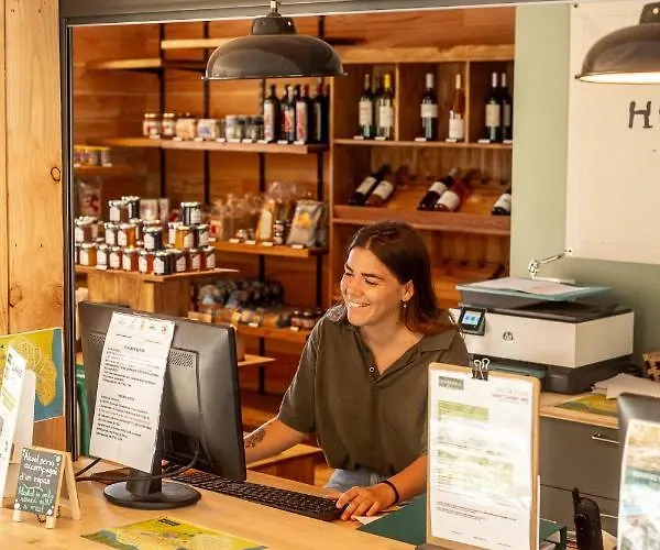 Huttopia De L'uby - Gers